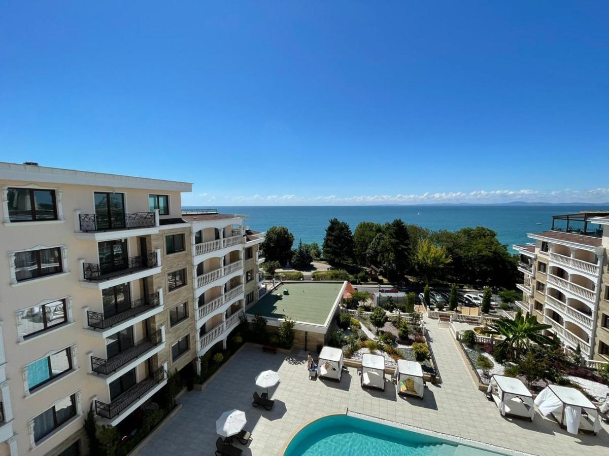 Luxury Penthouse Apartments At Valencia Gardens Burgas Zewnętrze zdjęcie