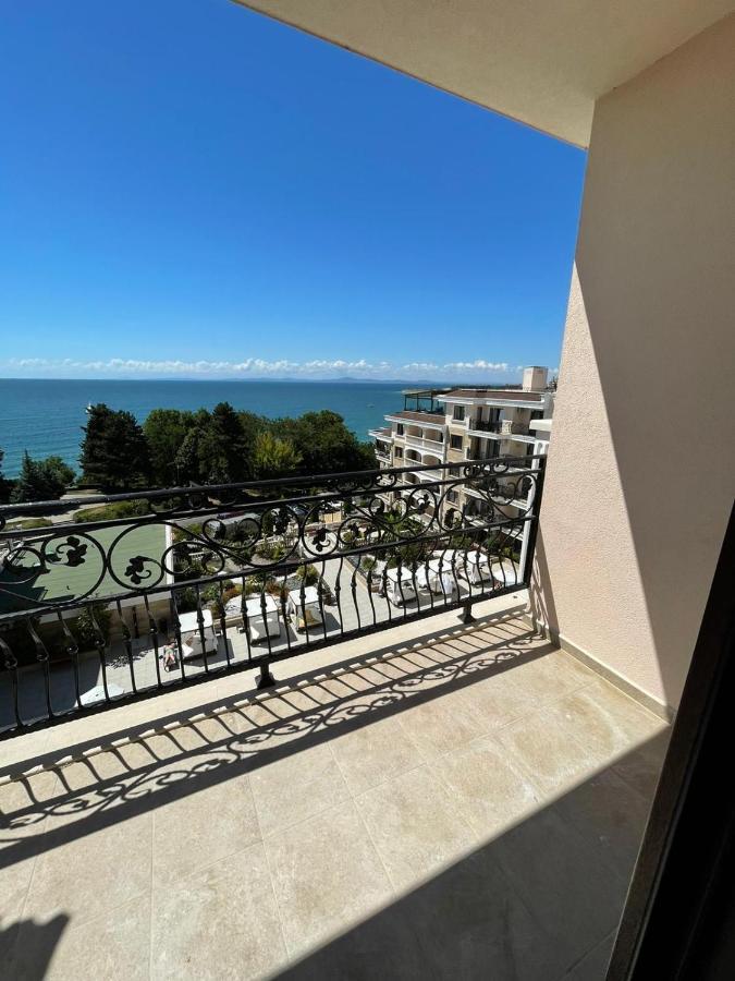 Luxury Penthouse Apartments At Valencia Gardens Burgas Zewnętrze zdjęcie