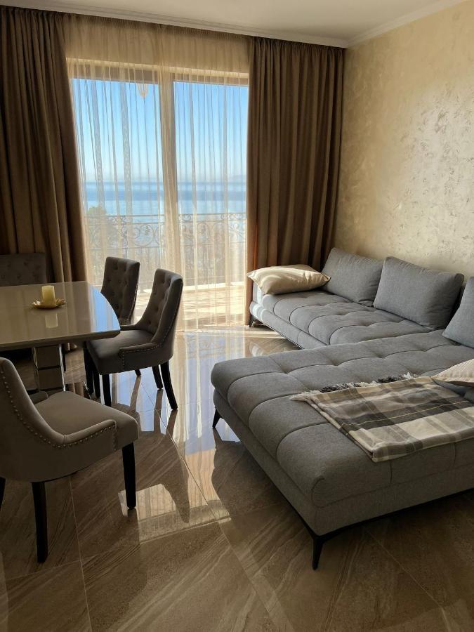 Luxury Penthouse Apartments At Valencia Gardens Burgas Zewnętrze zdjęcie