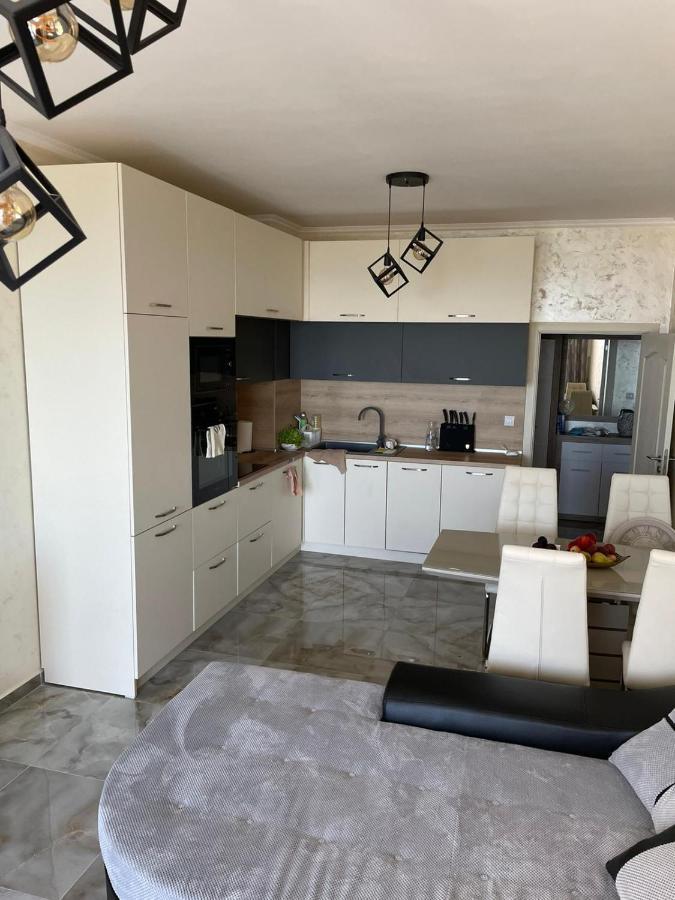 Luxury Penthouse Apartments At Valencia Gardens Burgas Zewnętrze zdjęcie