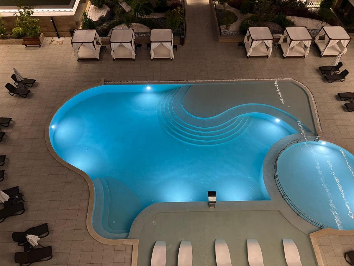 Luxury Penthouse Apartments At Valencia Gardens Burgas Zewnętrze zdjęcie